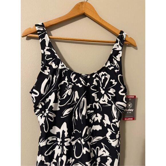 Hurley Women's XL One Piece Swimsuit Black White Floral UPF 50+ Sun Protection - Picture 8 of 14